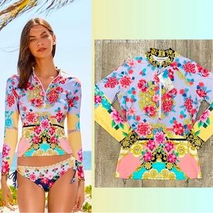 Johnny Was Japer Surf Shirt SZ Med MSRP $178 Worn once